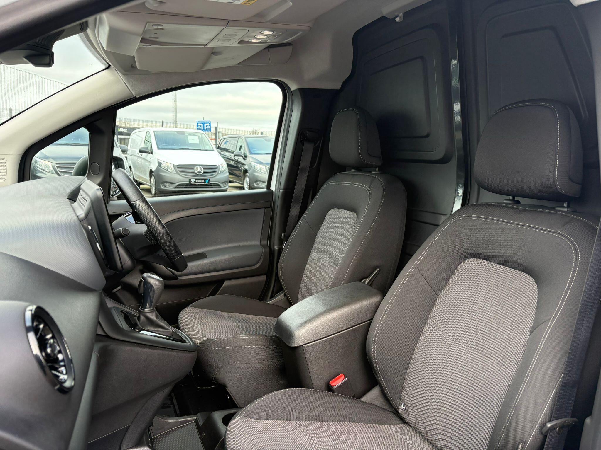 Mercedes-Benz eCitan
